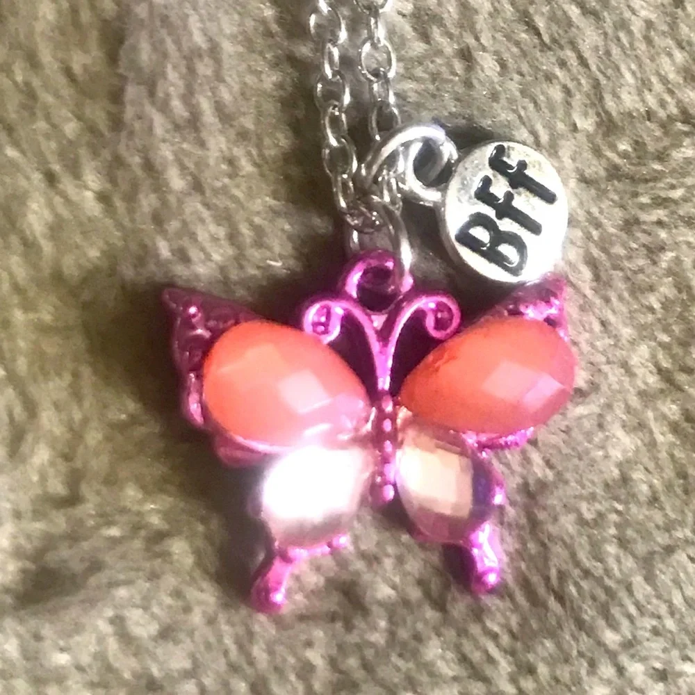 Best Friends Forever Necklace NWT